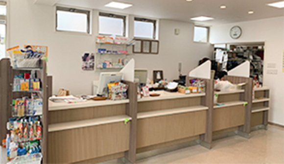 幸観堂薬局 味野店　内観