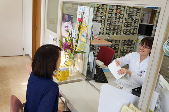 幸観堂薬品株式会社(幸観堂薬局)スタッフ