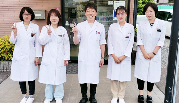 幸観堂薬局 秀天橋店　スタッフ